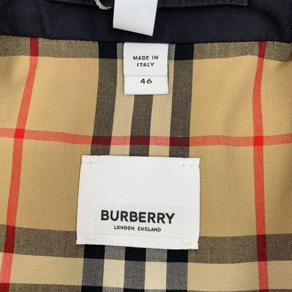 CM0217 Burberry Navy Double-Breasted Trench Coat With Classic Check Lining - Picture 5 of 7